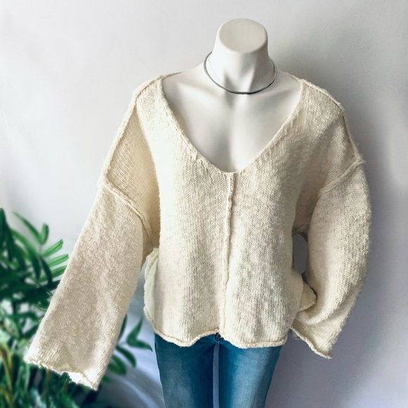 u r b a n :: Slouchy Raw Exposed Seam Knit Sweater